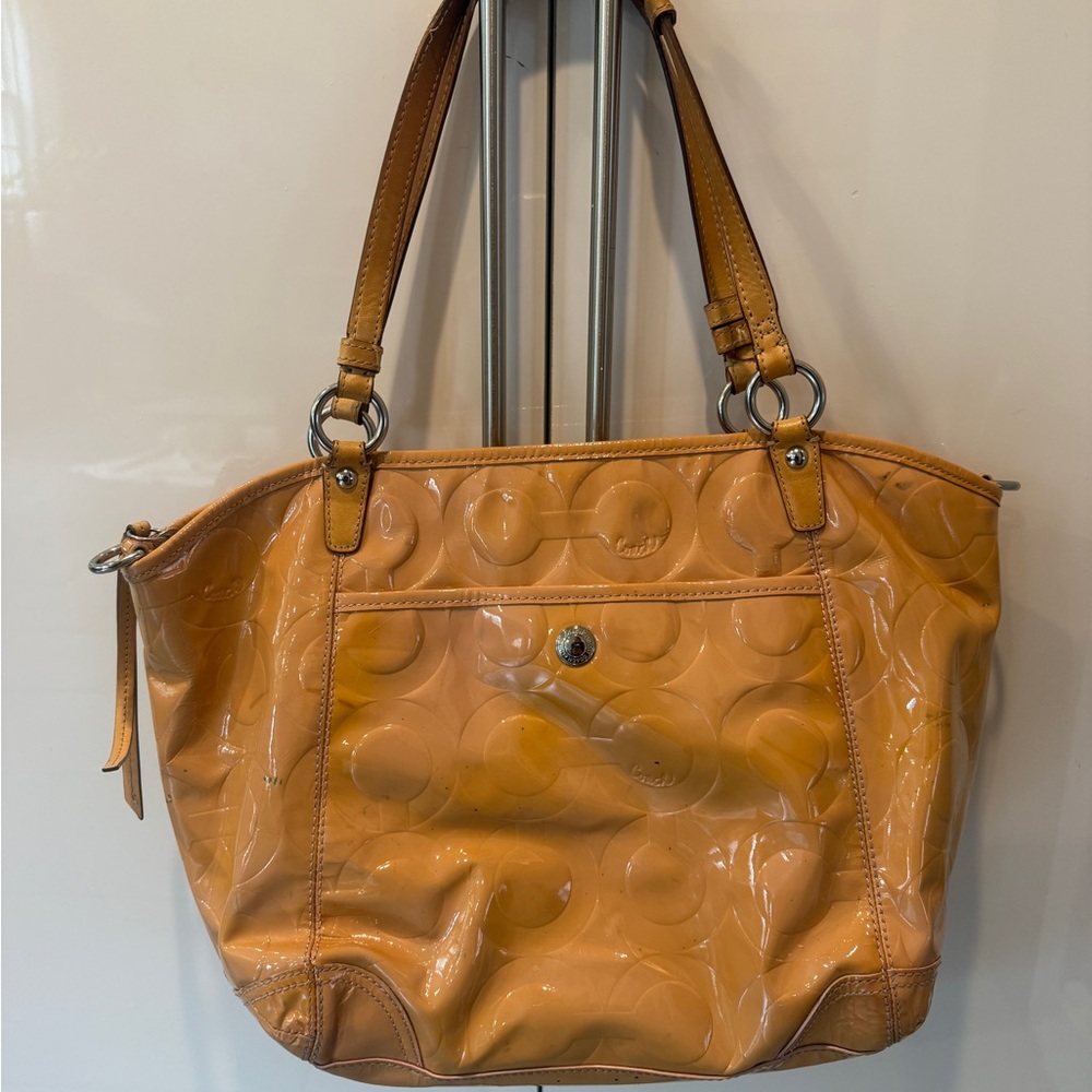 COACH Vintage Patent Leather Shoulder Bag - Picture 2 of 5